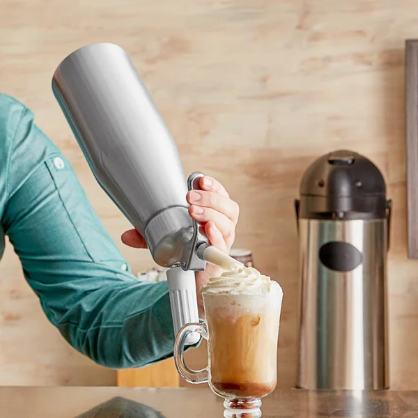 using whip cream dispenser
